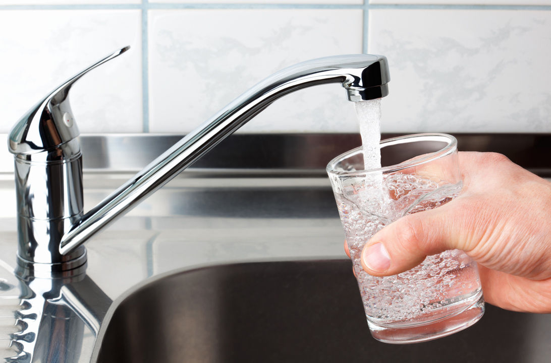 Axaragua actualiza los precios del suministro del agua